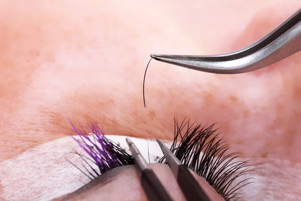 Making artificial long color lashes