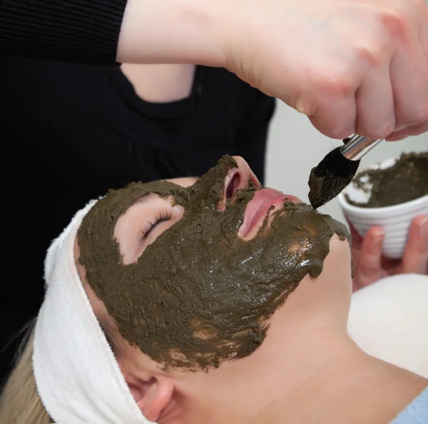 Seaweed beauty mask