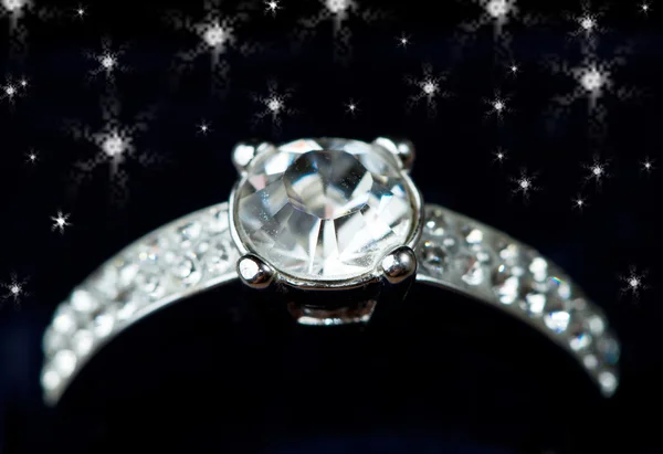 Ring diamond