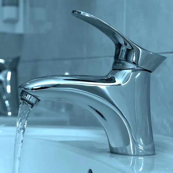 Open water faucet