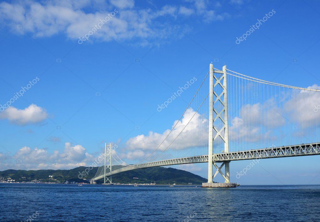 akashi bridge japan