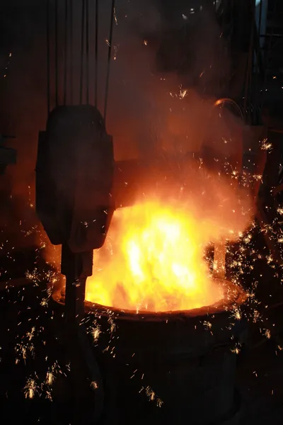 Red-hot molten steel