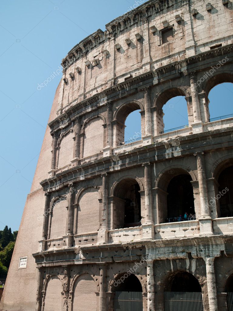 Building The Colosseum