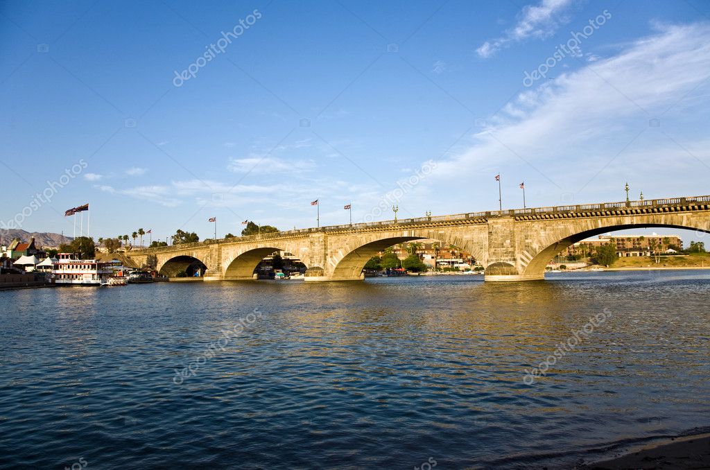 london bridge lake havasu arizona. london bridge lake havasu