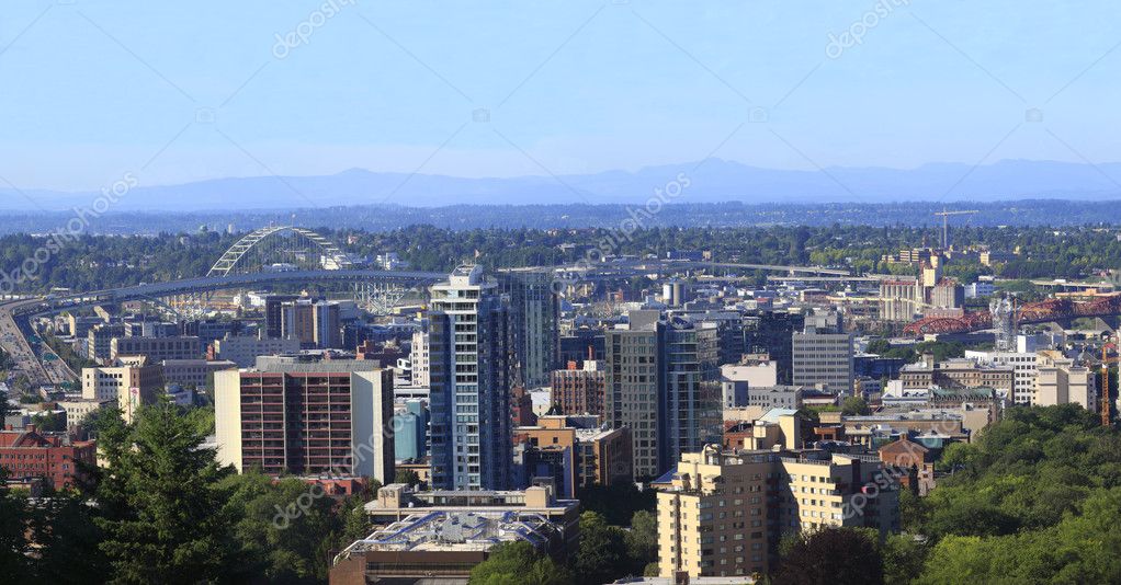 New High rise construction Portland Oregon. — Stock Photo © Rigucci