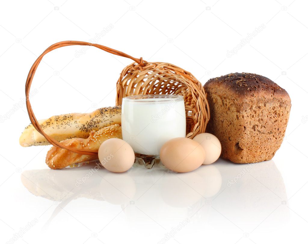 basket with bread