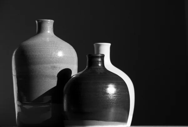 Ceramic jars on sunlight.Still Life — Stock Photo, Image