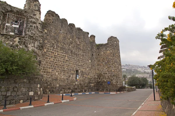 Pohled na zříceniny pevnost tiberias, Izrael — Stock fotografie
