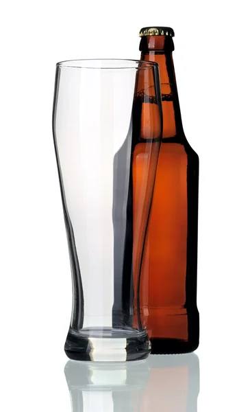 Bottle of beer and glass, isolated — Stock Photo, Image