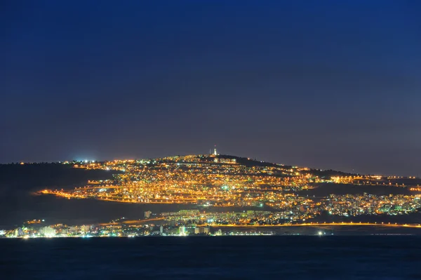Város, Tiberias éjjel — Stock Fotó