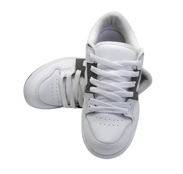 Bir çift beyaz spor ayakkabı. — Stok fotoğraf