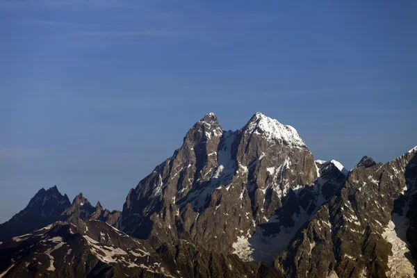 Mt. ushba, as montanhas do Cáucaso, Geórgia. — Fotografia de Stock