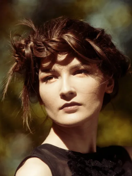 Young pretty woman portrait. — Stock Photo, Image