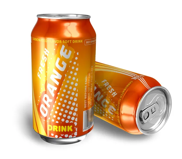 Refrigerante de laranja em latas de metal — Fotografia de Stock