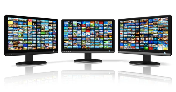 Vários monitores com galeria de imagens — Fotografia de Stock
