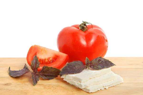 Queijo, tomate e manjericão — Fotografia de Stock