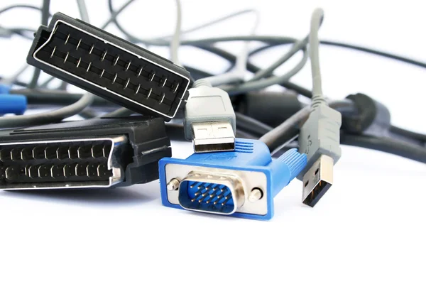 Cables y enchufes USB — Foto de Stock
