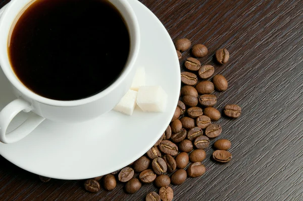 Kávéscsésze felett fehér elszigetelt — Stock Fotó