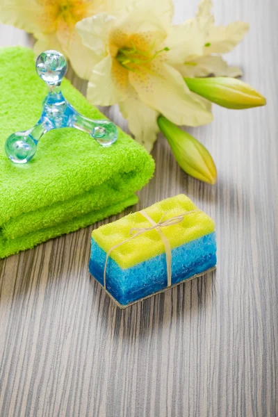 Bath objects with flower — Stok fotoğraf