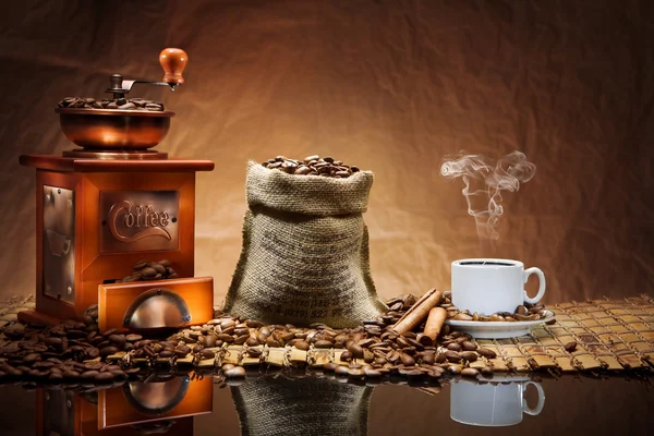 Accessori caffè su tappetino — Foto Stock