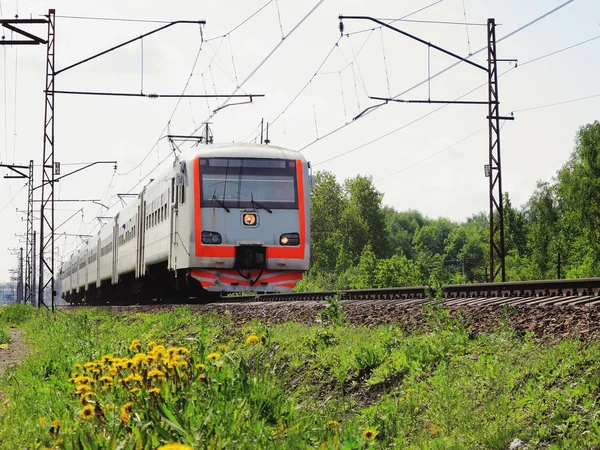 Comboio elétrico — Fotografia de Stock