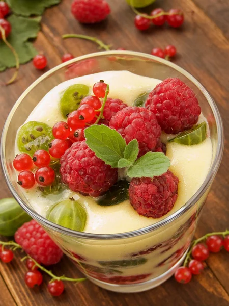 Berry dessert — Stockfoto