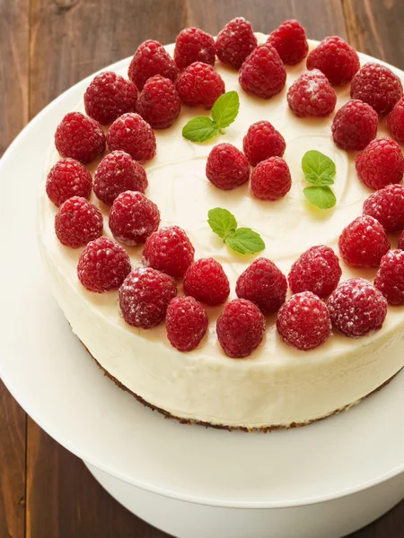 Raspberry cheesecake — Stock Photo, Image