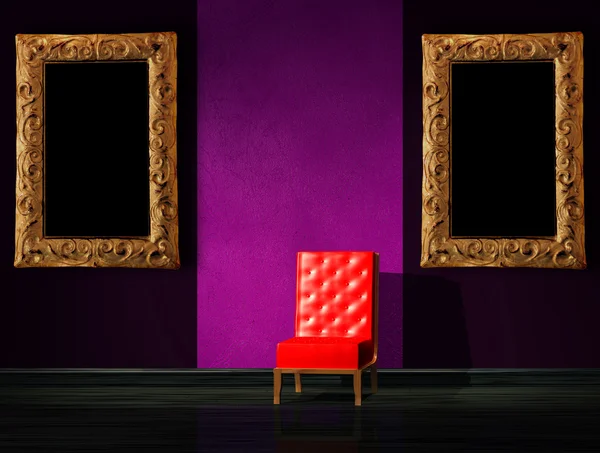 Roter Stuhl in dunkler Galerie — Stockfoto