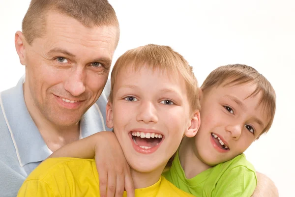 Vater mit seinen beiden Söhnen — Stockfoto