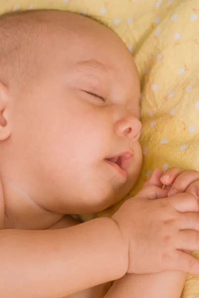 幸せな赤ちゃん睡眠 — ストック写真