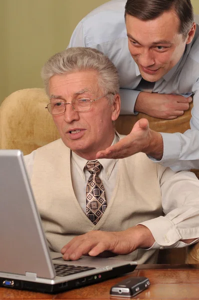 Two handsome businessman working together — Stock Photo, Image