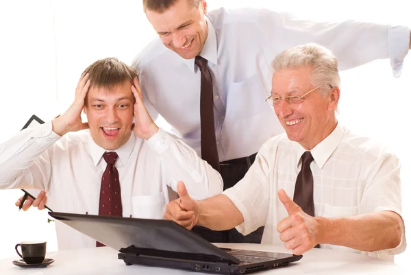 Drei Geschäftsleute arbeiten — Stockfoto