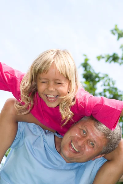 Lycklig far och dotter — Stockfoto