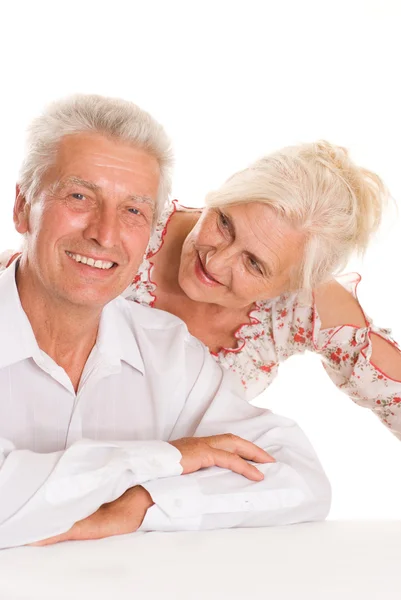 Älteres Paar auf einem weißen — Stockfoto
