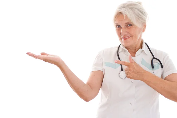 Äldre kvinna läkare — Stockfoto