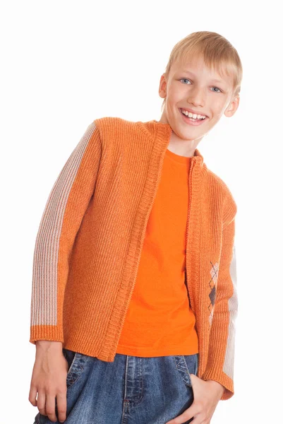 Fin pojke i den orange skjortan — Stockfoto