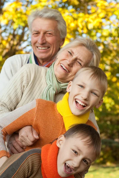 Nice family on the nature — Stock Photo, Image