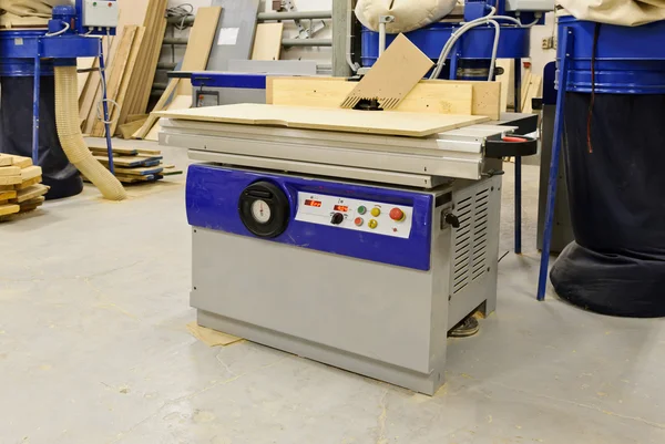Máquina para procesar madera — Foto de Stock