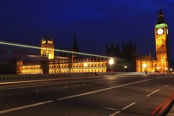 Big ben a komory parlamentu v noci, Londýn, gb — Stock fotografie
