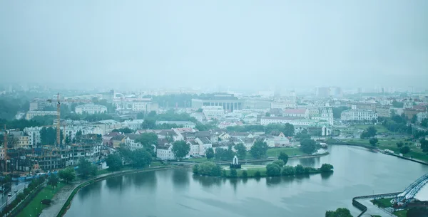 Minsk di pagi hujan — Stok Foto