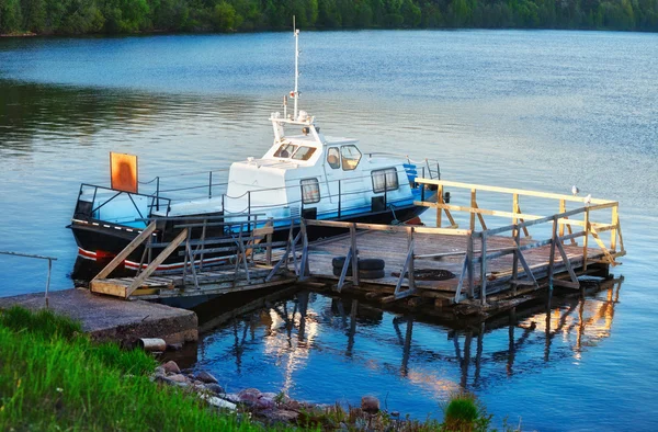 Docked Boat — Stock Photo, Image
