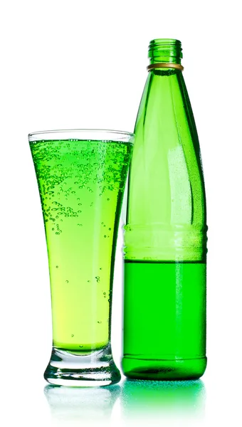 Botella de soda y vidrio —  Fotos de Stock