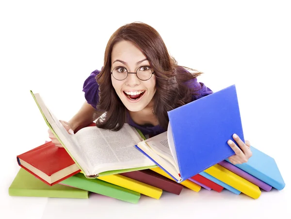 Дівчина в окулярах зі стековою книгою  . — стокове фото
