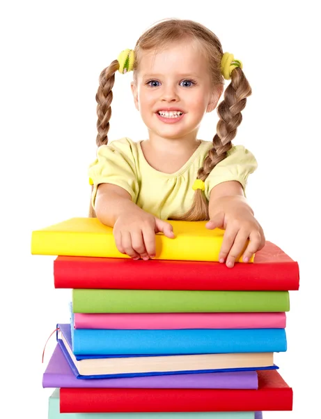 Ребенок держит кучу книг . — стоковое фото