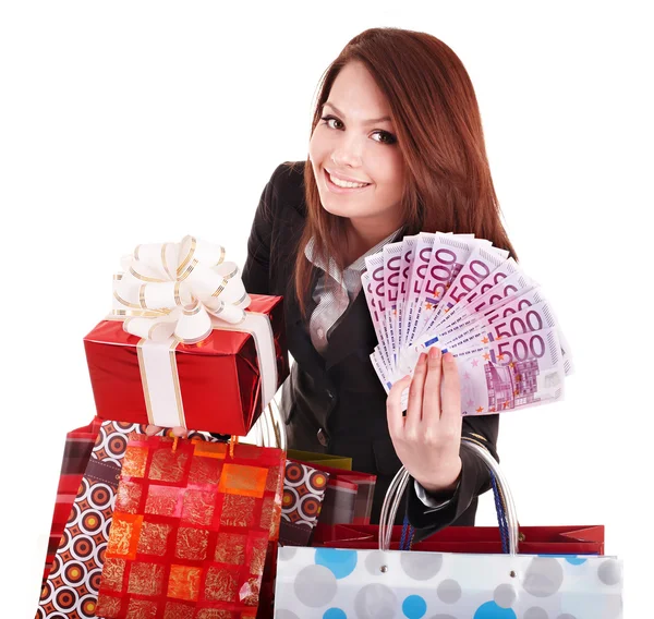 Ung kvinna med euron pengar och presentförpackning,. — Stockfoto