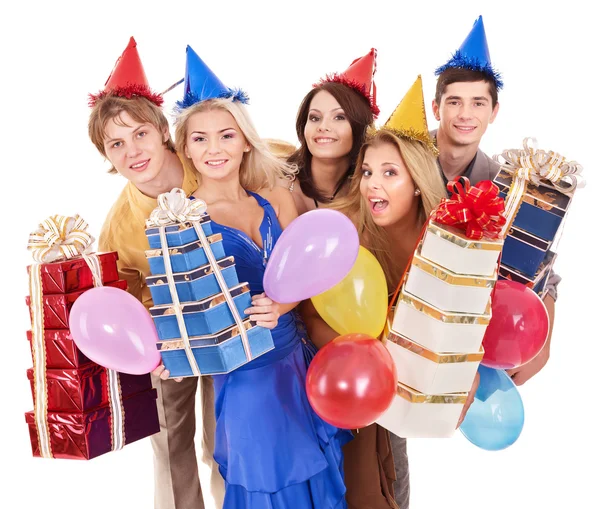 Groep van jonge in feest hoed, bedrijf doos van de gift. — Stockfoto