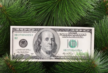para Noel ağacı üzerinde