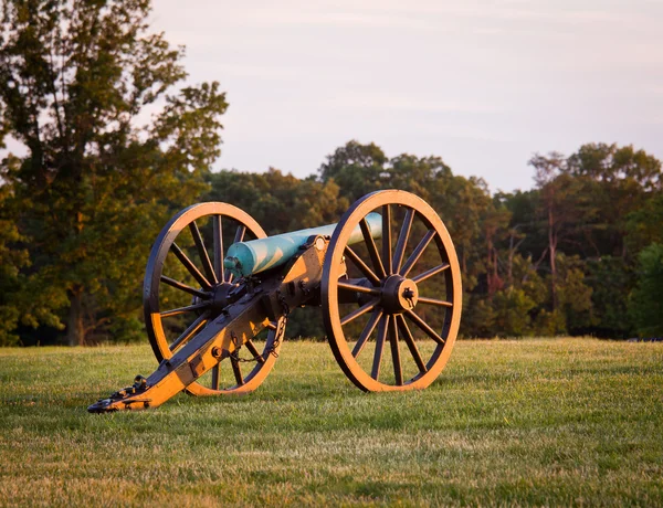 Kanoner på manassas battlefield — Stockfoto