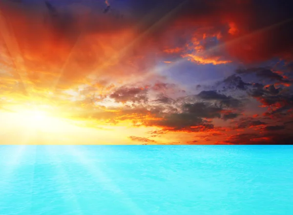 Mare. tramonto bella estate — Foto Stock