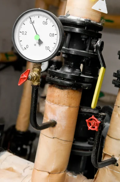 Manometer in boiler room — Stock Photo, Image